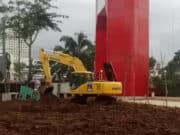 Mesin Eskavator Proyek Turab Kali Cisadane Dicuri Maling