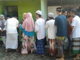 Tradisi Hari Raya Idul Fitri di Kampung Poris Plawad