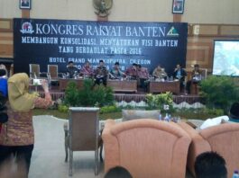 Wahidin Halim-Andika Hazrumy Sampaikan Visi Misi di Kongres Rakyat Banten