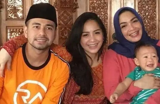 Ibunda Nagita Slavina Jatuh Sakit Disinyalir Karena Isu Perselingkuhan Raffi Ahmad