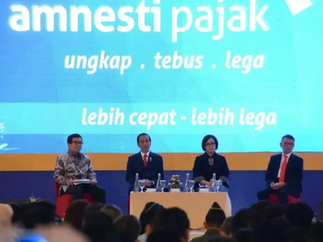 Sosialisasi Tax Amnesty Periode II, Presiden Jokowi: Saya Ingin Dorong Lagi Arus Uang Masuk Sosialisasi Tax Amnesty Periode II, Presiden Jokowi: Saya Ingin Dorong Lagi Arus Uang Masuk