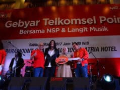 Telkomsel Berikan Hadiah Mobil BMW dan Vespa kepada Pelanggan Setia