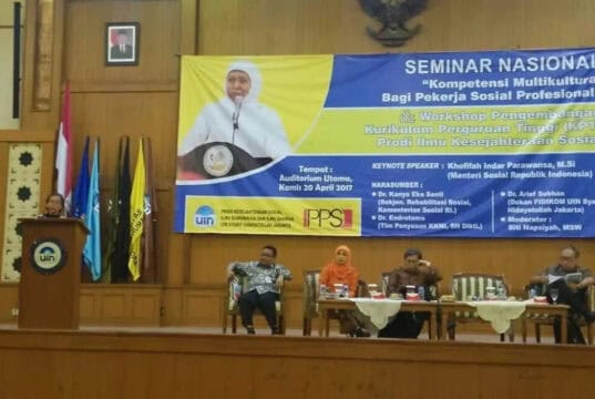Prodi Kesejahteraan Sosial FIDKOM UIN Syarif Hidayatullah menggelar Seminar Nasional Prodi Kesejahteraan Sosial FIDKOM UIN Syarif Hidayatullah menggelar Seminar Nasional