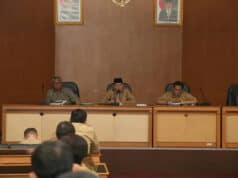 Gubernur Banten Wahidin Halim Soroti Sejumlah Poin Penting Seputar Pendidikan di Hadapan Kepala Sekolah SMA/ SMK Gubernur Banten Wahidin Halim Soroti Sejumlah Poin Penting Seputar Pendidikan di Hadapan Kepala Sekolah SMA/ SMK