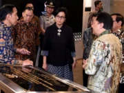 Datangi Bursa Efek, Presiden Jokowi: Manfaatkan Momentum Kepercayaan Pasar