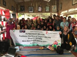 Puluhan Pegiat Literasi dari Jakarta Kunjungi TBM Kedai Proses Rangkasbitung