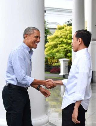 Suguhan Teh dan Bakso, Presiden Jokowi Terima Obama di Kebun Raya Bogor