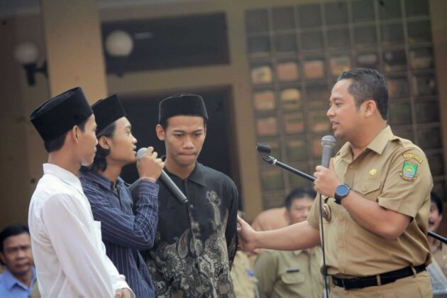 Tumbuhkan Rasa Nasionalisme, Arief R Wismansyah Apresiasi Pelaksana Upacara Unik di Tangerang