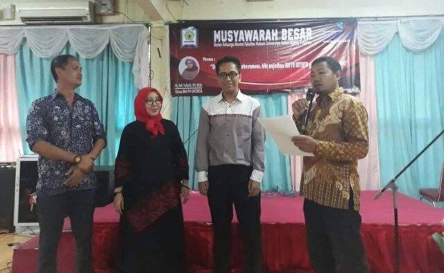 Arfin Kommizanzili Pimpin Ikatan Alumni Fakultas (IKA FH) Untirta