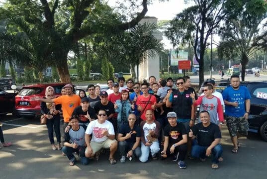 Komunitas Otomotif Gravinci Gelar Touring ke Pantai Anyer Komunitas Otomotif Gravinci Gelar Touring ke Pantai Anyer