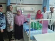 Jenguk Penderita Hydrocephalus, Anggota DPRD Kota Tangerang Kecewa Kinerja Camat