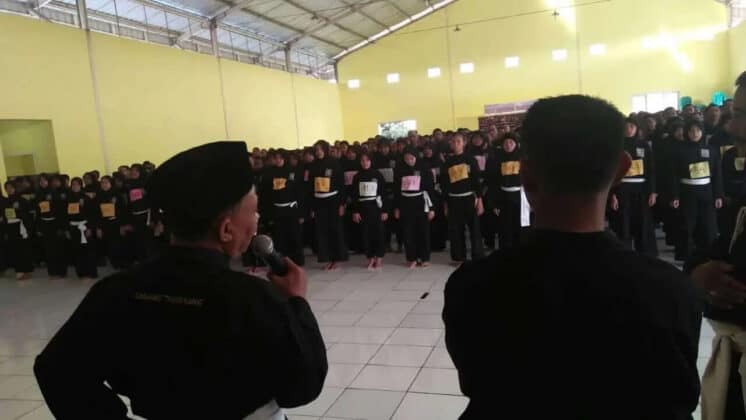 Sambut Malam 1 Suro, Pesilat Setia Hati Terate Tangerang Gelar Kirab Napak Tilas
