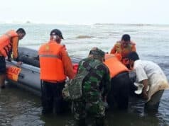 TIM SAR Belum Temukan Kru Film Tenggelam di Pantai Bidur Lebak TIM SAR Belum Temukan Kru Film Tenggelam di Pantai Bidur Lebak