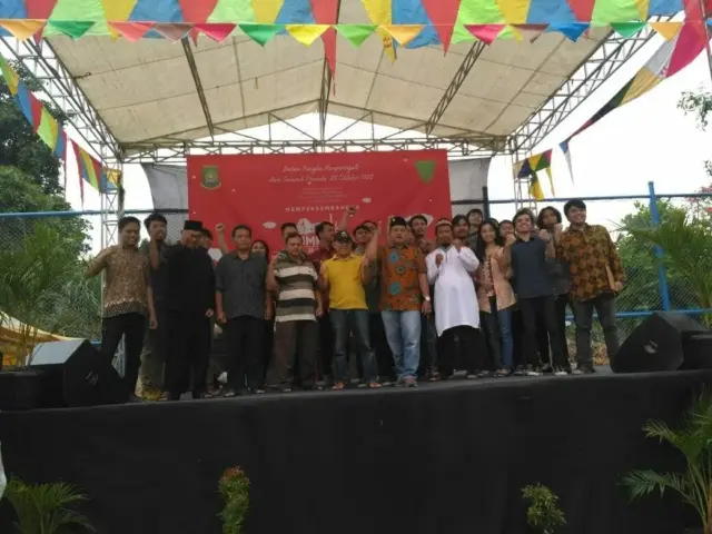 Kemeriahan Panggung Sumpah Pemuda di Ciledung Indah, Memupuk Semangat Generasi Muda Kemeriahan Panggung Sumpah Pemuda di Ciledung Indah, Memupuk Semangat Generasi Muda