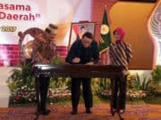 Gubernur Banten dan Provinsi Jatim Teken MOU Kerja Sama Pembangunan Ekonomi