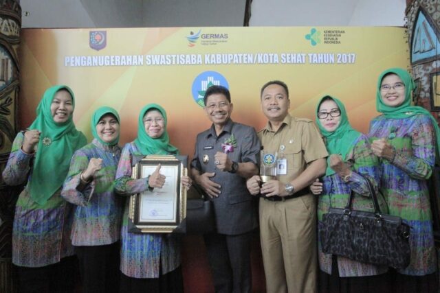 Pemkot Tangerang Wakili Banten Raih Penghargaan Swastisaba Wistara