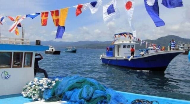 KKP Salurkan Bantuan Enam Kapal Kincang untuk Nelayan Lebak