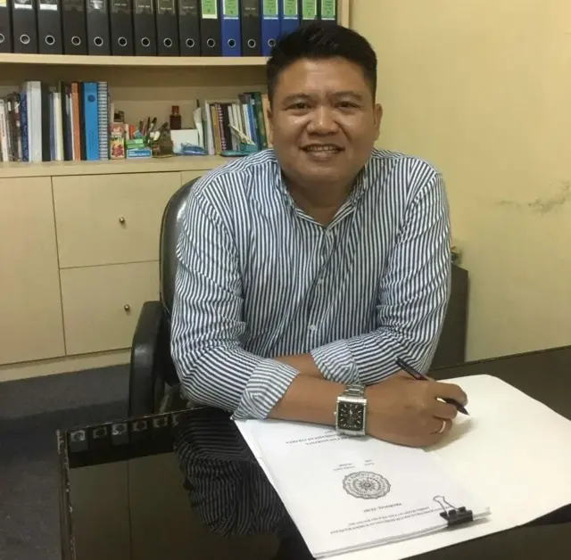 Dilema Politik Partai Golkar Dilema Politik Partai Golkar