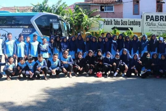 Outing Class Tumbuhkan Kreativitas Santri Ponpes Daarul Ishlah Cilegon
