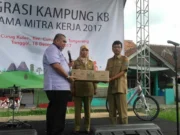 Bersama BKKBN, Anggota DPR Sosialisasikan Keluarga Berencana di Tangerang