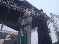 Ahmad Dhani Nyanyikan Lagu Aksi Bela Islam di Reuni 212 Ahmad Dhani Nyanyikan Lagu Aksi Bela Islam di Reuni 212