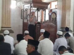 Kapolsek Batuceper Hidupkan Mimbar Kamtibmas Sebelum Shalat Jumat Kapolsek Batuceper Hidupkan Mimbar Kamtibmas Sebelum Shalat Jumat