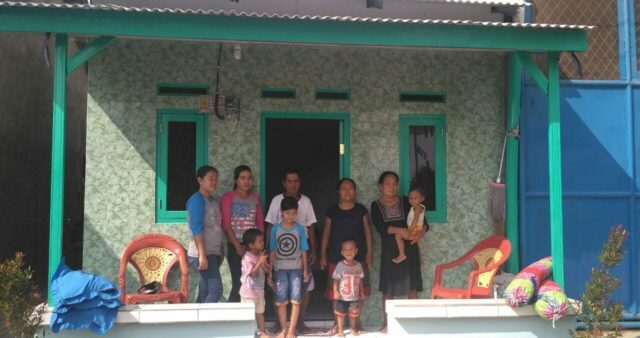 Dapat Bantuan Program Bedah Rumah dari Polres Metro Tangerang Kota, Begini Ungkapan Isi Hati Marbot Masjid