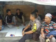Anggota Polsek Jatiuwung Rangkul Tukang Ojek Online dan Pangkalan