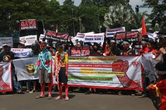 Anggota DPRD Kota Tangerang Temui Pengunjuk Rasa dari KNCI Terkait Peraturan Menteri Kominfo No 21 Tahun 2017