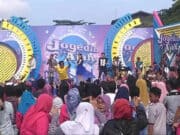 Hibur Masyarakat, Pasar Modern Mutiara Karawaci Bekerjasama Dengan RCTI Adakan Lomba Joget
