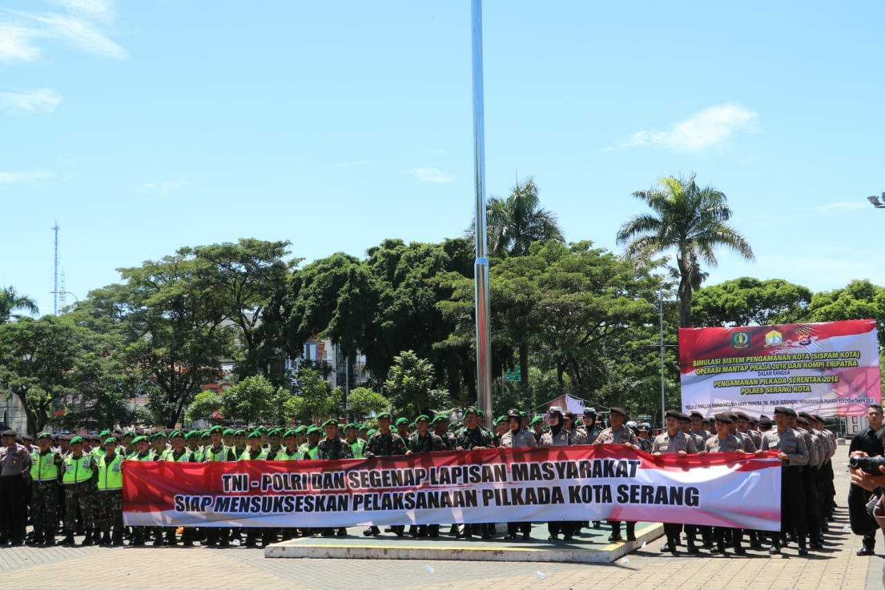 Kapolda Banten Beri Apresiasi Latihan Tripatra Sispam Kota Serang