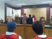 Kisah Pasangan yang Hidup Tanpa Ikatan Pernikahan Berakhir di Meja Hijau