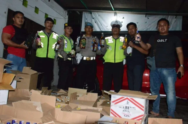 Jelang Ramadhan, Polresta Tangerang Sita Ribuan Botol Miras