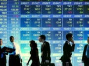 Saham - Saham di Wall Street Bervariasi Pada Penutupan Perdagangan