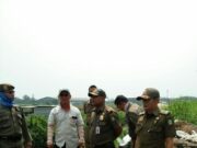 Disegel Satpol PP, Pelaksana Proyek Penurapan Sungai di PT Arjuna Membangkang