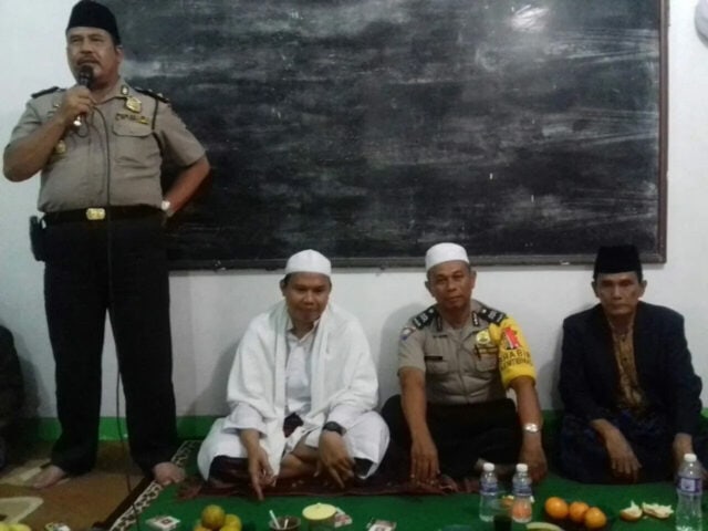 Jelang Ramadhan, Kapolsek Karawaci Hadiri Penutupan Pengajian di Ponpes Darurrohman Margasari