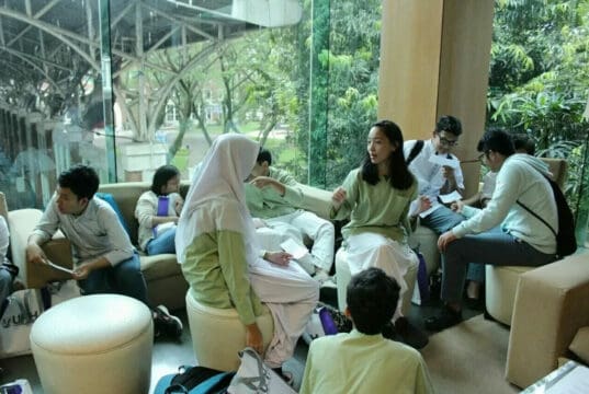 HI UPH Edukasi Publik mengenai Wawasan Global lewat Pameran dan Workshop