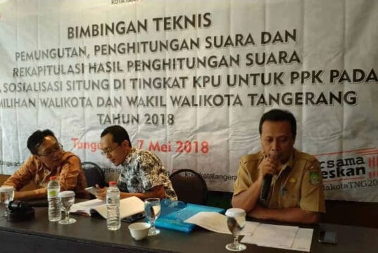 Bimtek Pemungutan Suara, KPU KOTA Tangerang Perintahkan Formulir Model C1 Harus Dikuasai PPK Bimtek Pemungutan Suara, KPU KOTA Tangerang Perintahkan Formulir Model C1 Harus Dikuasai PPK