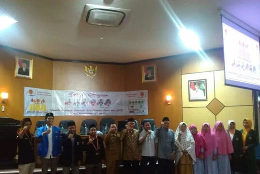 Ketua Hima Persis: Demokrasi Indonesia Sudah Melenceng Ketua Hima Persis: Demokrasi Indonesia Sudah Melenceng