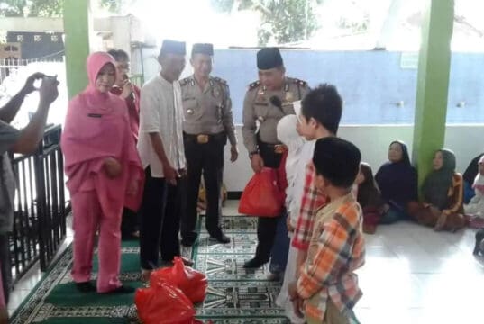 Kapolsek Batu Ceper Berbagi Kebahagiaan Bersama Yatim dan Dhuafa