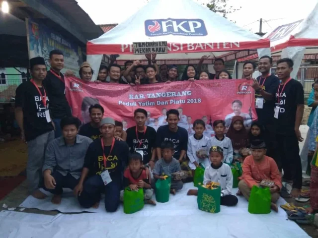 Posraya Indonesia Berbagi Kebahagiaan Bersama Anak Yatim Piatu di Mekar Baru