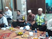 Jalin Silaturahmi, Kapolsubsektor Palem Semi Hadiri Undangan Walimatus Safar