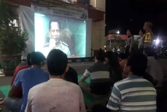 Polsek Batu Ceper Putar Film Sosialisasi Asian Games 2018 Sebelum Nobar Final Piala Dunia 2018 Polsek Batu Ceper Putar Film Sosialisasi Asian Games 2018 Sebelum Nobar Final Piala Dunia 2018