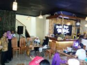 Asyiknya Makan di 'Waroeng Gaul Ma'Odah' Tangerang, Tidak Enak Tidak Bayar