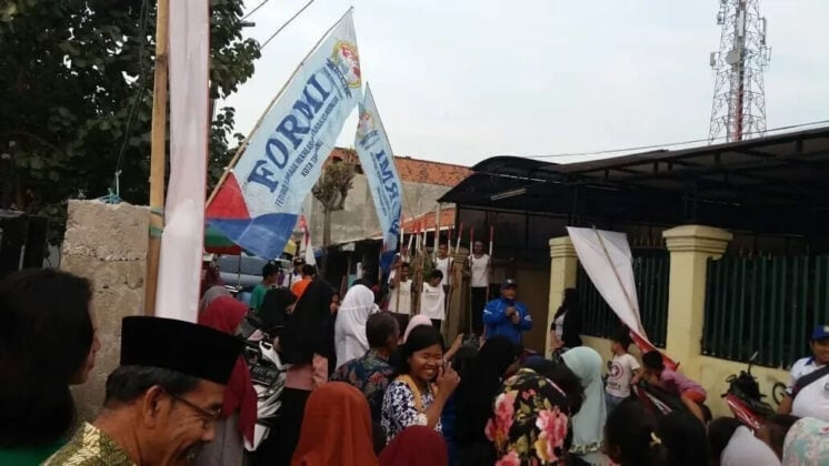 Gelar Semarak Al-Furqon Bangkit, Gadis Ini Bangkitkan Semangat Pemuda