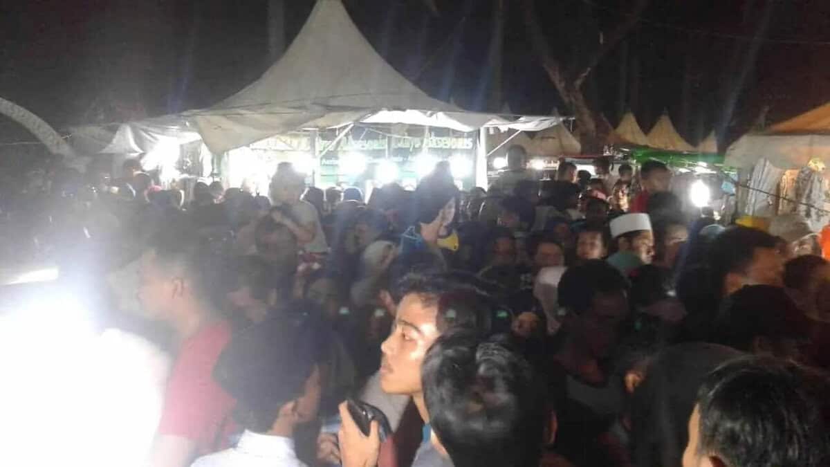 Nissa Sabyan Manggung Di Festival Al Azhom, Banyak Pengunjung Anak Tergencet
