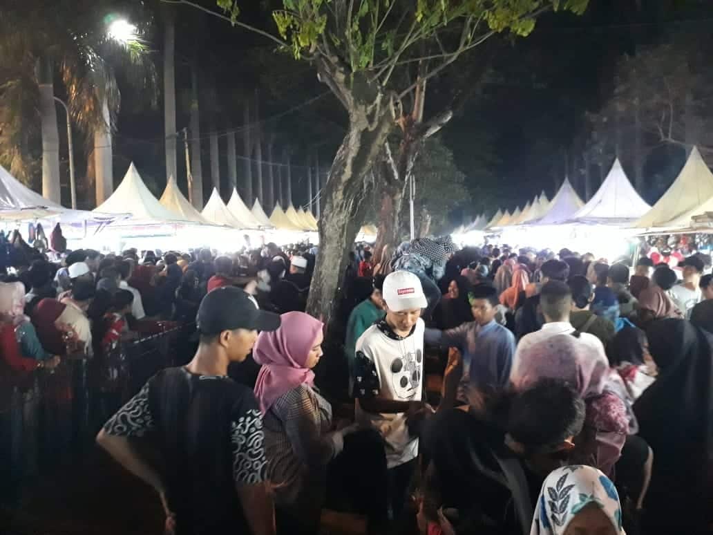 Nissa Sabyan Manggung Di Festival Al Azhom, Banyak Pengunjung Anak Tergencet
