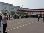 Cegah Bentrok Suporter Bola Polisi Dan TNI Apel Siaga