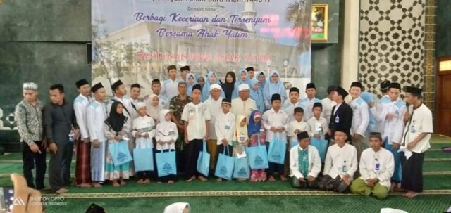 Peringati 1 Muharam, Ramjad Santuni Anak Yatim Tangerang