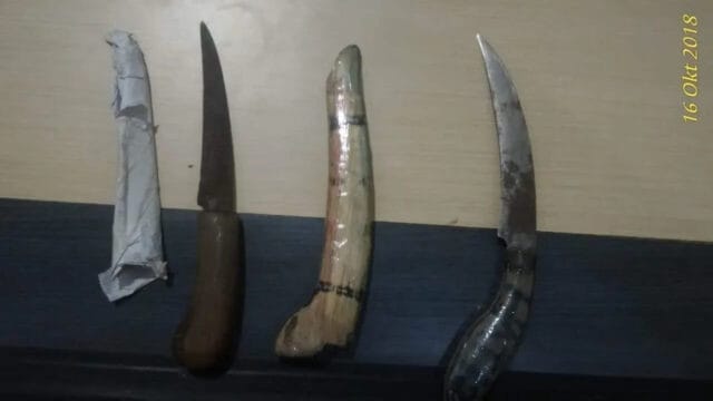 Mabok dan Bawa Sajam, Dua Preman Kampung Harus Berurusan Dengan Polisi